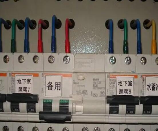 照明配電箱安裝要求與規(guī)范是什么？